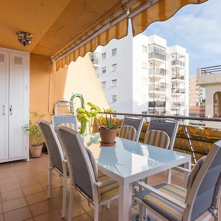 Appartamento MalagaSuite Puerto Marina&Parking